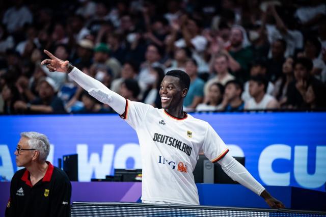 九游娱乐-冷静施罗德完胜急躁东契奇 德国5战全胜不可阻挡